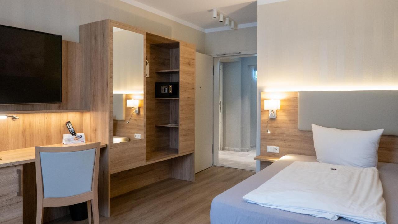 Altstadt-Hotel シュテンダール エクステリア 写真